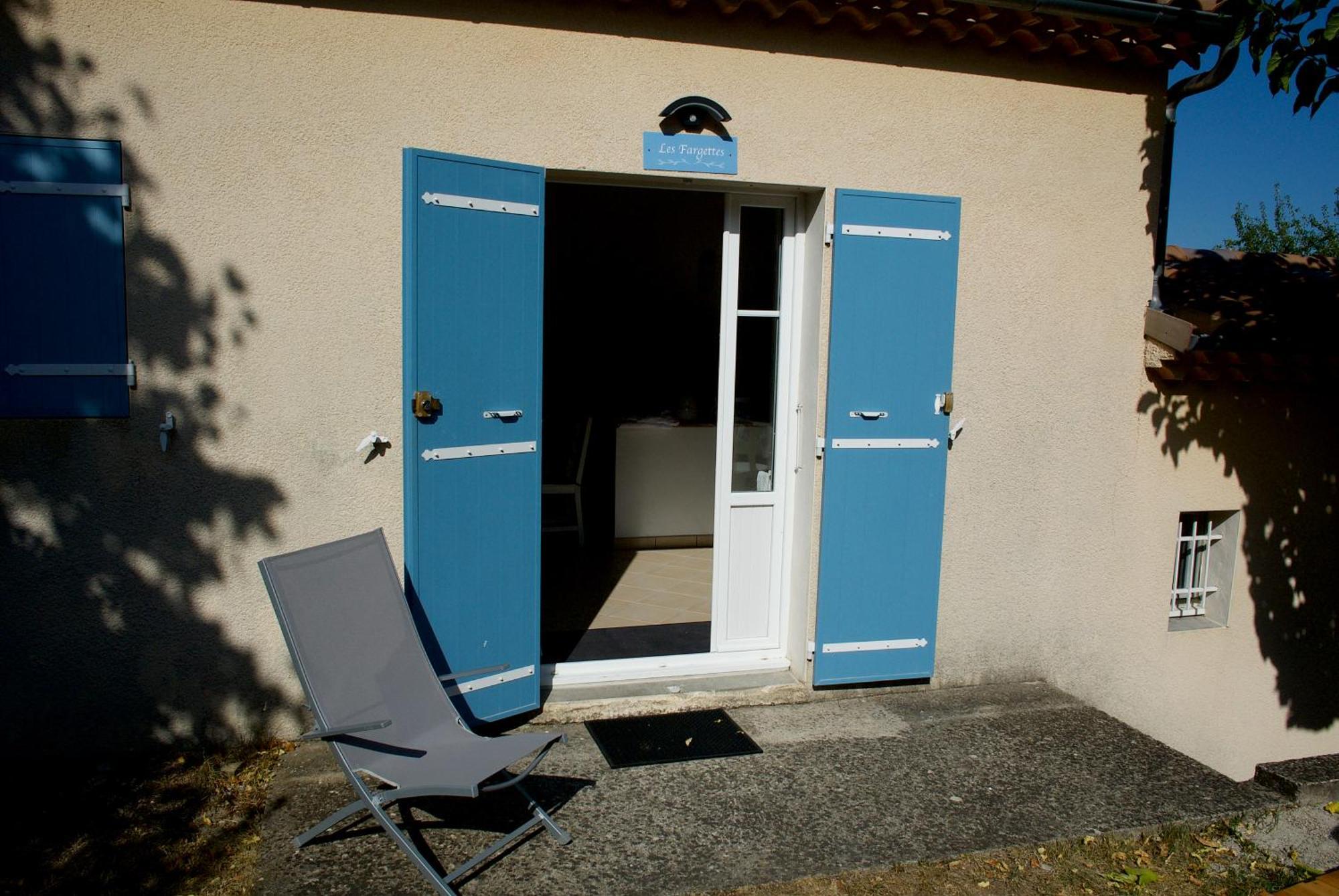Nid Douillet - Les Fargettes - Superbe Vue - Charmante Petite Maison Avec Jardin - 2 Pieces A Privas Eksteriør bilde